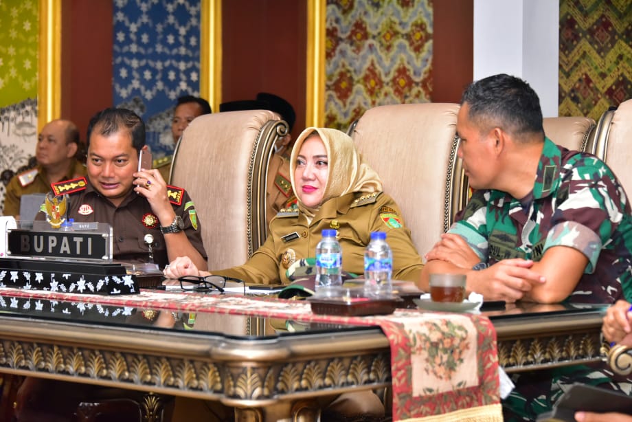 Rapat Koordinasi Pengendalian Inflasi di Daerah melalui konferensi video