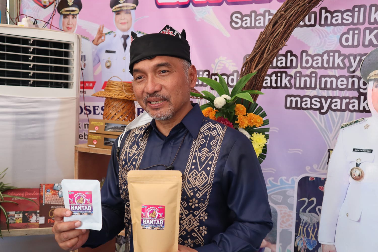 Bapak Literasi Musi Rawas Hadiri Pembukaan Festival Literasi Sumsel 2022