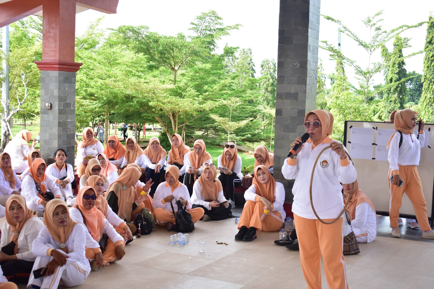 DWP Musi Rawas gelar senam bersama dan berbagai lomba di Taman Beregam