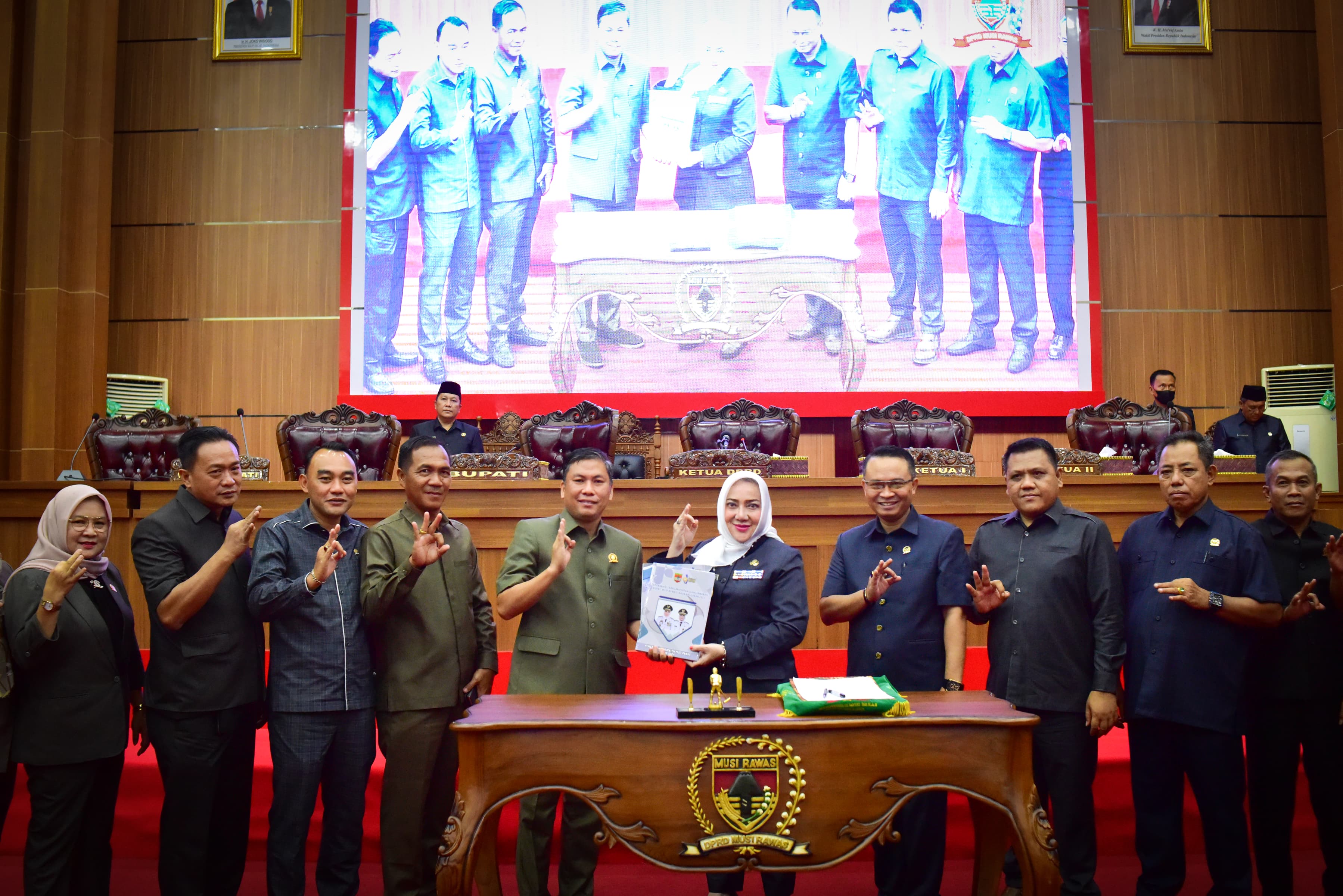 Bupati Musi Rawas Sampaikan LKPJ 2023