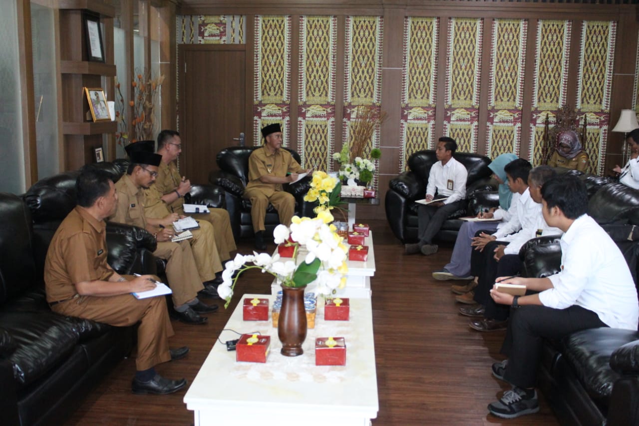 Bupati H Hendra Gunawan Terima Audiensi PLN ULP Muara Beliti