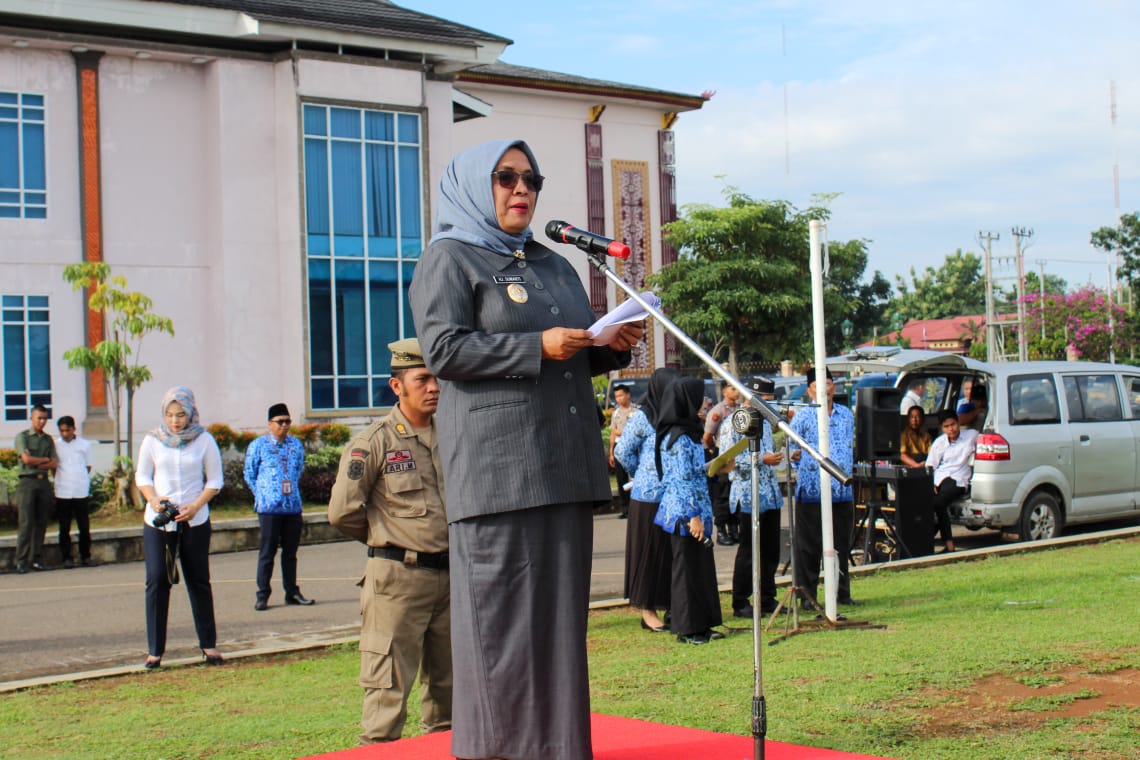 Wakil Bupati Pimpin Upacara Bulanan Pemkab Musi Rawas