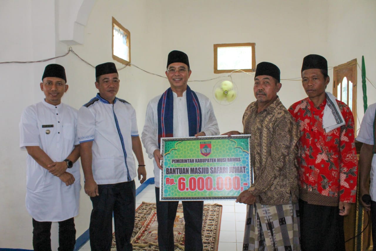 Bupati H2G Safari Jumat Di Masjid Babussalam Desa Jajaran Baru II