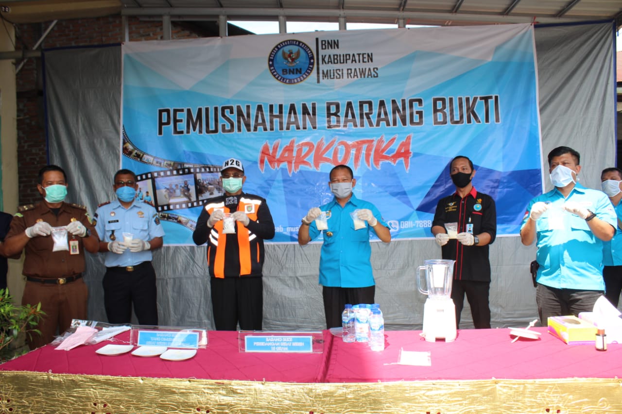 Bupati Hadiri Pemusnahan Barang Bukti Narkotika di BNNK Mura