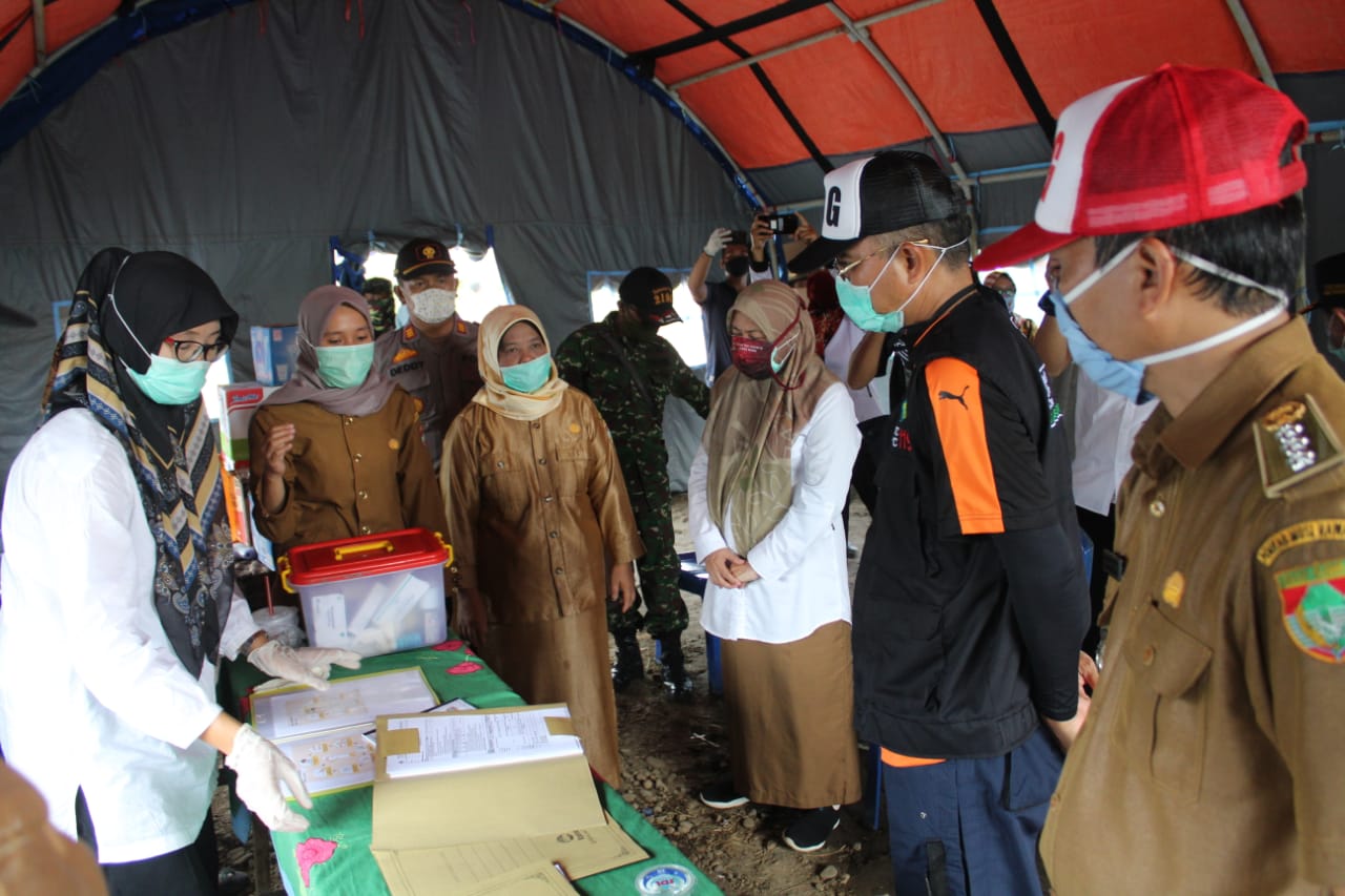 Bupati Tinjau Posko Perbatasan di Kecamatan TPK