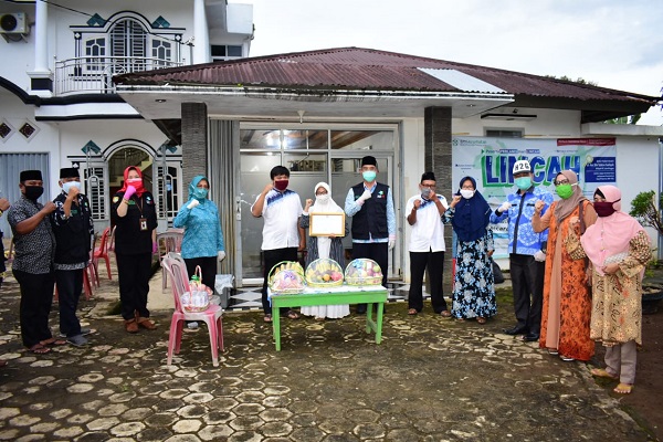 Bupati Mura Jenguk Pasien Sembuh Covid-19 di Desa R Rejosari Kecamatan Purwodadi