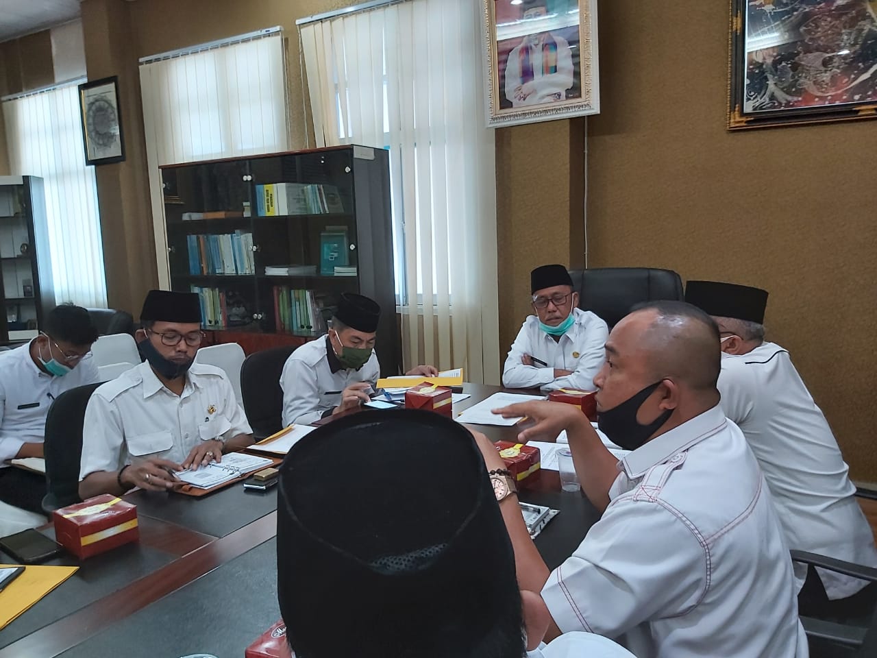 Rapat penyusunan rencana kerja Tim Desk Pilkada Musi Rawas 2020.