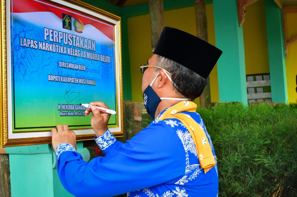 Bupati Resmikan Perpustakaan Lapas Narkotika Kelas II A Muara Beliti