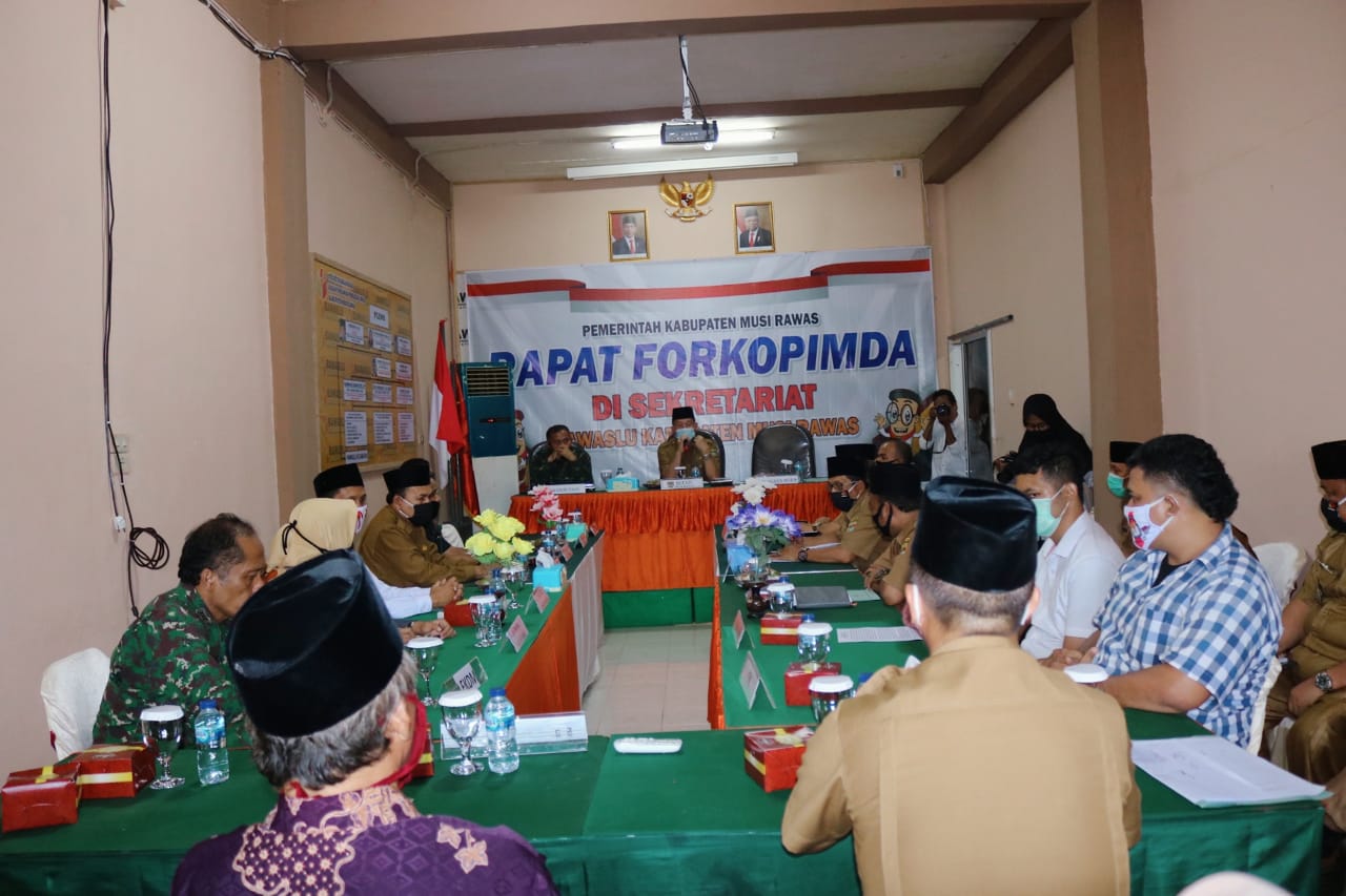 Silaturrahmi FORKOPIMDA Mura, Asisten II Pimpin Rapat Bahas Persiapan PILKADA