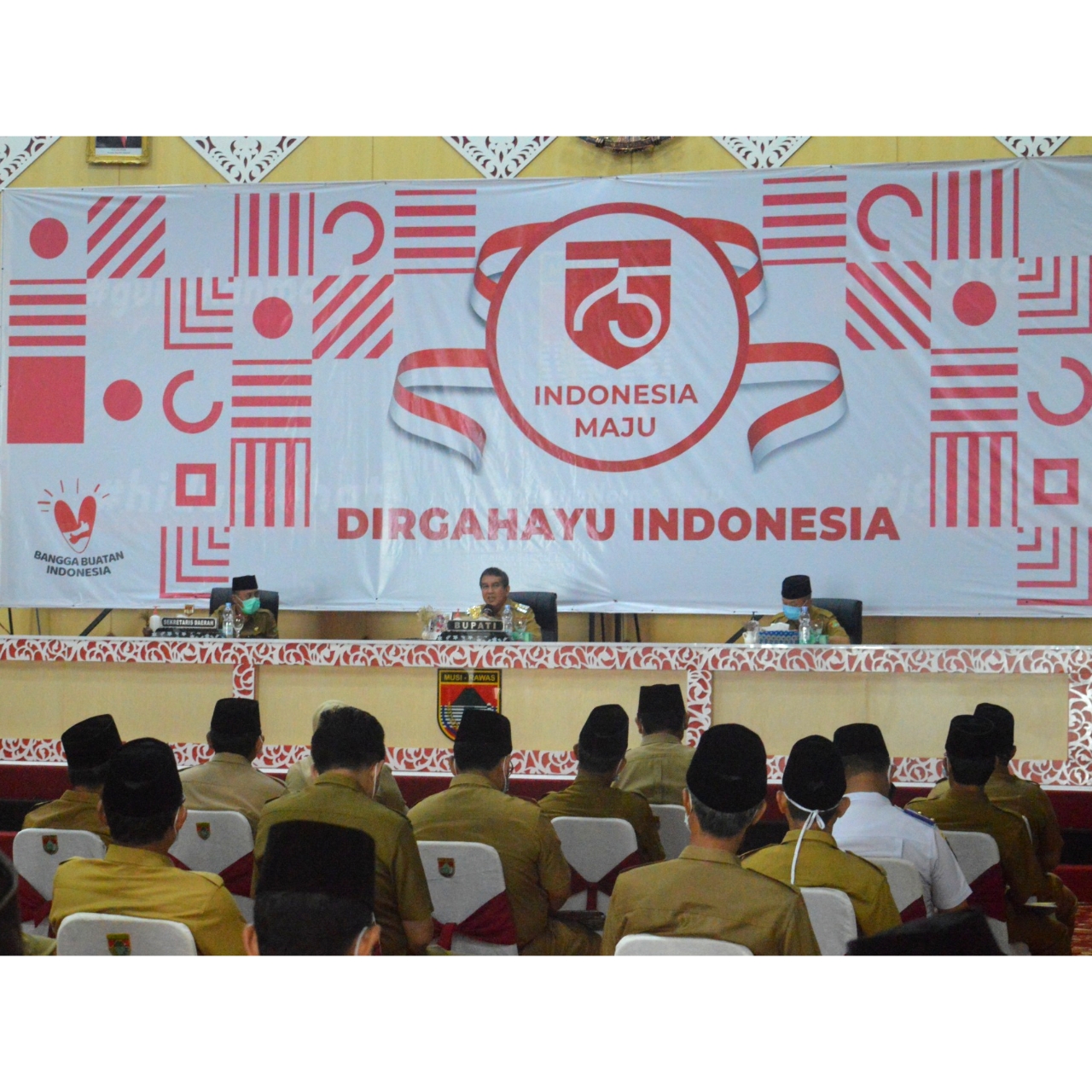 Perdana, Pjs Bupati Musi Rawas Pimpin Rapat Staf