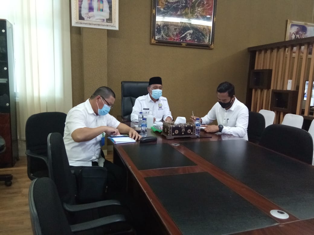 Via Virtual, Sekda Mura Ikuti Rakernas FORSESDASI Tahun 2020