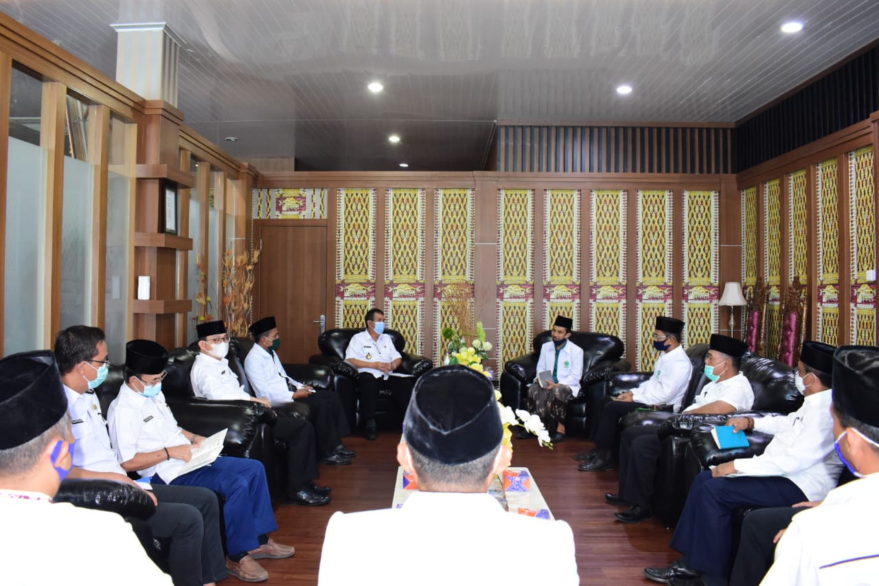 Audiensi Pjs Bupati Musi Rawas Ahmad Rizali bersama Majelis Ulama Indonesia (MUI)