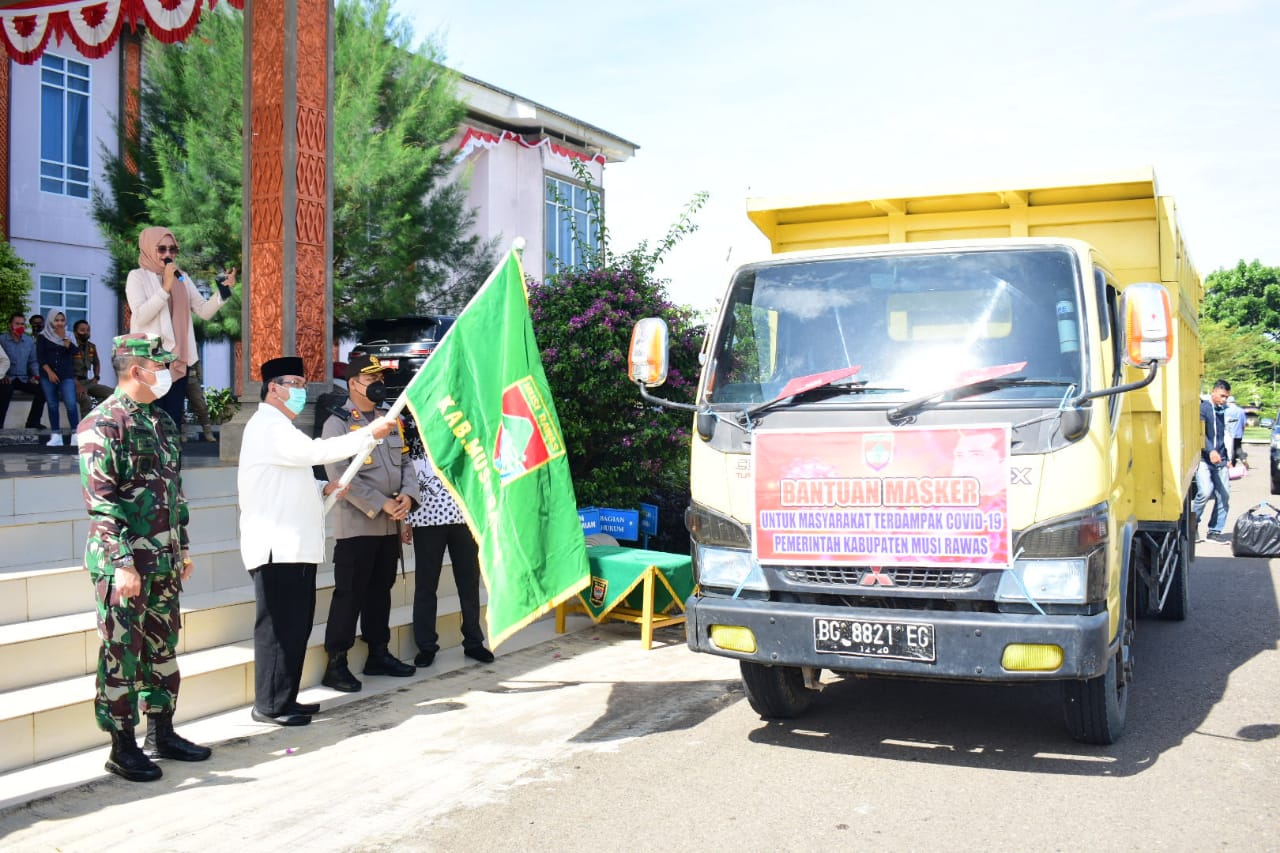 Pemkab Musi Rawas bagikan 200 ribu masker kain