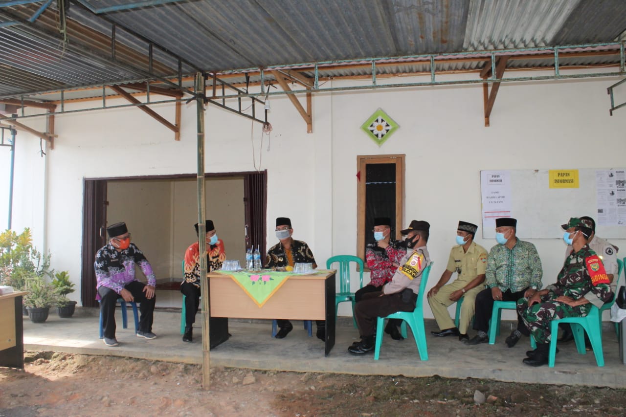 Cegah Penyebaran Covid, Pjs Bupati Mura Aktifkan dan Tinjau Posko Siaga Covid