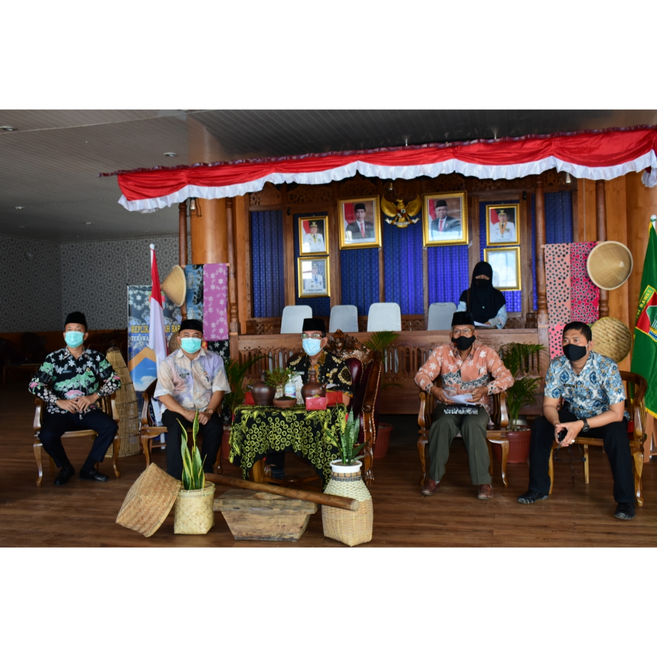 Via Virtual, Pjs Bupati Mura Ikuti Rapat DRM Bersama KEMKOMINFO RI