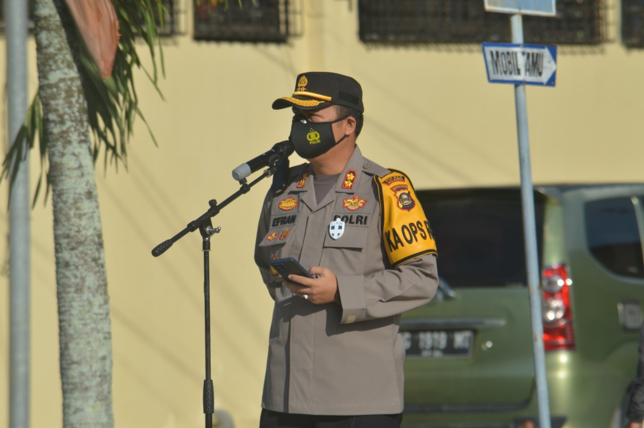 Kapolres Mura Pimpin Apel Kesiapan Bhabinkamtibmas dan Nakes Sebagai Tracer Serta Vaksinator Covid 1