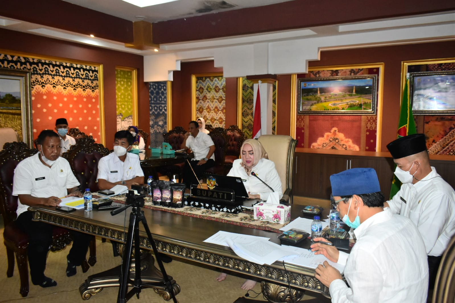 Presentasi Bupati dalam Rangka Penilaian dan Pemberian Penghargaan (IGA) Tahun 2021