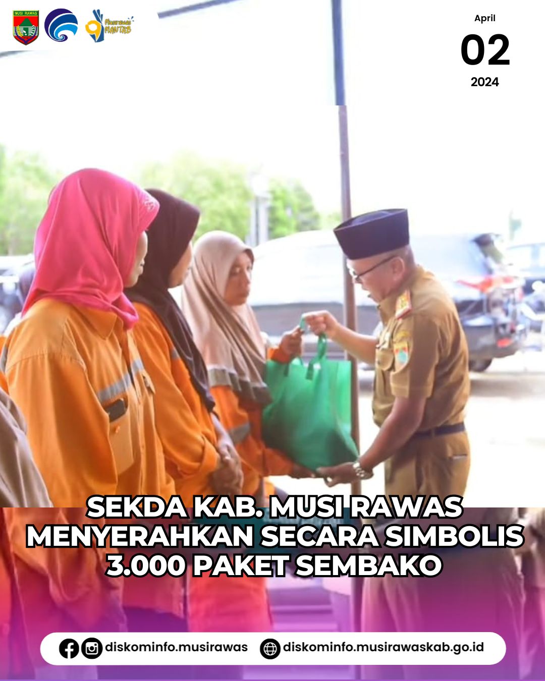 Sekda Kabupaten Musi Rawas menyerahkan secara Simbolis 3.000 Paket Sembako