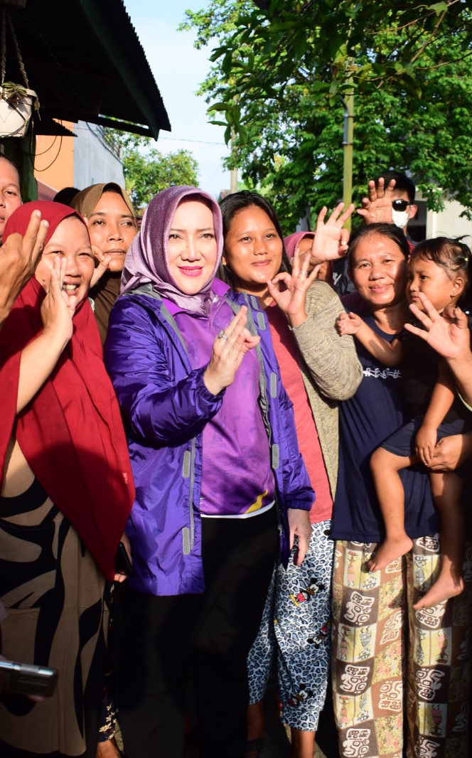 Silaturahmi dan Serap Aspirasi Warga Bupati Hj Ratna Machmud Motoran Desa